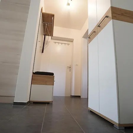 Clasgieri - 3-zimmer-ferienwohnung Fuer 4 - 6 Personen, 65m2 דירה *