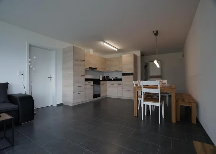 Clasgieri - 3-zimmer-ferienwohnung Fuer 4 - 6 Personen, 65m2 Falera